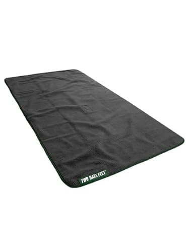 Two Bare Feet Sherpa Lined Waterproof Beach Travel Blanket – Warm, Cozy, Windproof Outdoor Blanket for Camping, Picnics, Hiking & Beach Days – Portable & Lightweight (Forest/Charcoal, 145cm x 80cm) — view 3