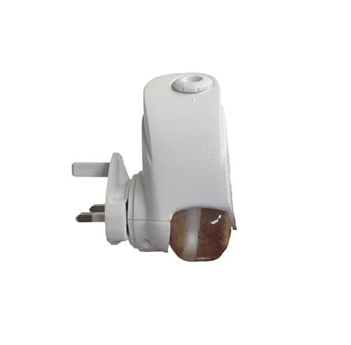 Plug In Air Freshener For Wall Socket 80 Strong Scents to choose from 35ml bottle UK Plug (Peppermint)