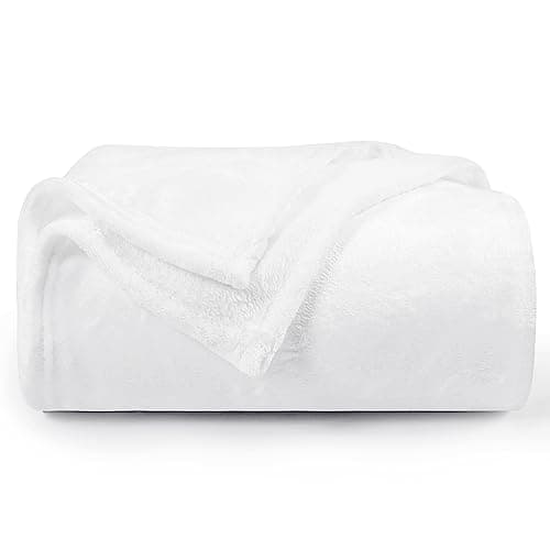 Aisbo White Throws Blanket for Sofas - Single Fluffy Blanket Bed Throw Fleece, Warm Soft Flannel Blanket for Couch, 130x150cm