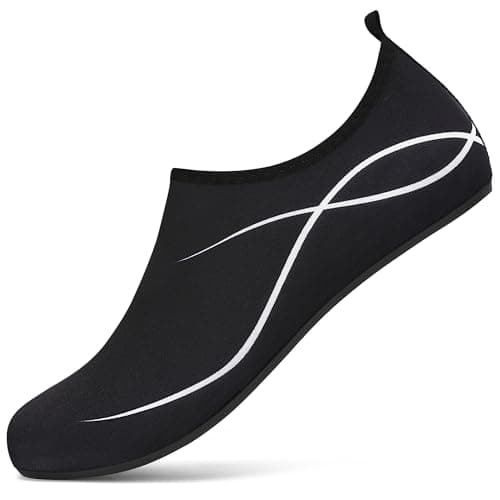 gitzing Water Beach Swim Shoes Women Breathable Sea Shoes Men Quick Dry Aqua Lightweight Barefoot for Surfing Running Driving Pool Yoga, Black 5 UK/38 EU