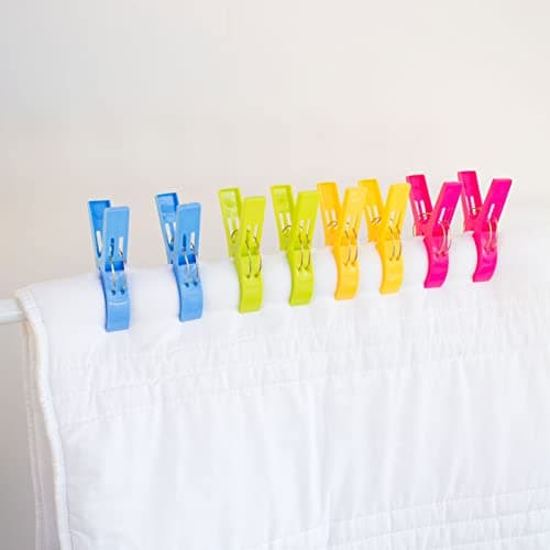 8 Pcs Colorful Beach Towel Clips, Large Plastic Laundry Clip Clothes Pegs for Sunbeds Sun Loungers, Blankets, Pool Chairs, Cruise Keep Your Towel from Blowing Away 4 Bright Colors — view 5