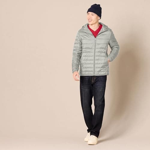 Amazon Essentials Men's Lightweight Water-Resistant Packable Hooded Puffer Jacket, Light Grey, M — view 5