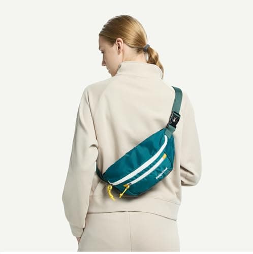 Ultralight Travel Bum Bag 2.5L, Large Water Resistant Waist Pack for Men & Women — view 5
