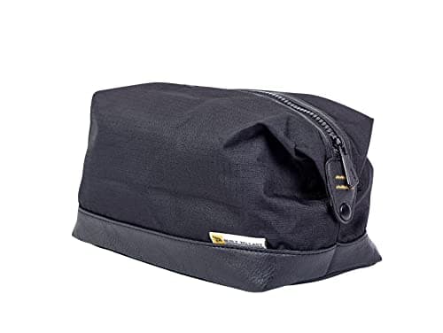 JCB - Black Rip Stop Nylon PVC Base Waterproof - Travel Wash Bag - Zipped Travel Bags for Men - Travel Accessories - JCBWB02