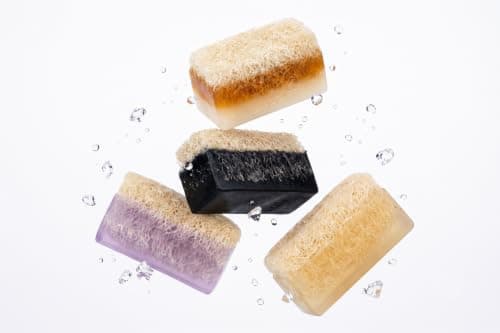Serra Activated Carbon Extract Soap with Natural Loofah Fiber 120g Deep Detox - Natural and Anti-Breakout Black Soap for Face, Whole Body, and Hand Wash — view 5