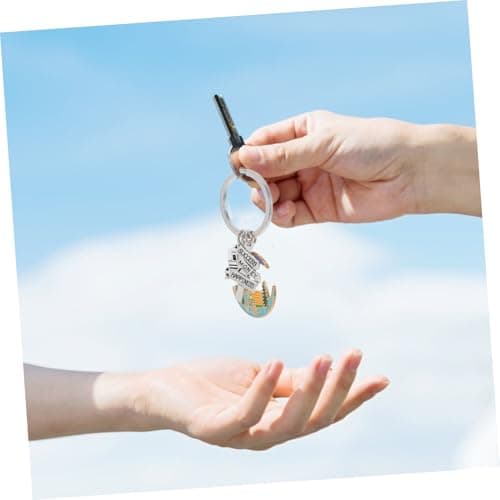 DECHOUS Alloy Camper Road Sign Keychain Rv Road Sign Charm for Travelers — view 4