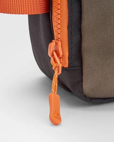 Passenger Recycled Travel Wash Bag (True Black/Khaki) — view 4