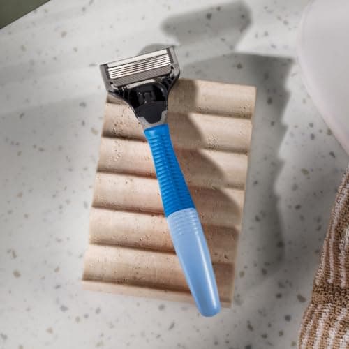Harry’s Original Razors for Men, 5-Blade Razor Set – 1 Blue Handle, 5 Razor Blade Refills, 60ml Shave Gel, Travel Blade Cover — view 2