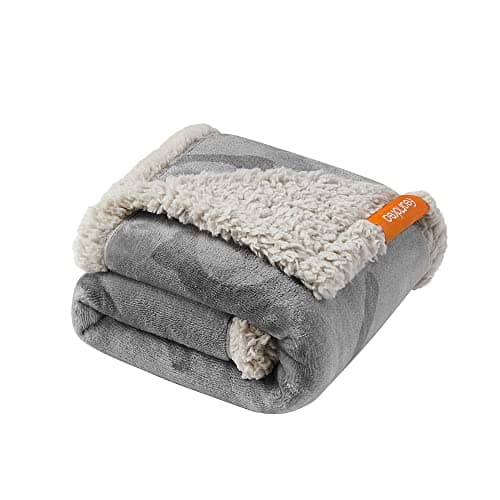 Feandrea Waterproof Dog Blanket, Sherpa Fleece, XXL, 63 x 73 cm
