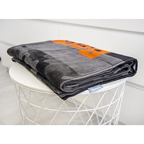 Herding Bench Nature Inspired Beach and Sauna Towel, 80 x 180 cm, 100% Cotton, Velour, with Hanger, Colour: Grey camouflage pattern, item no.: 6112608537 — view 5