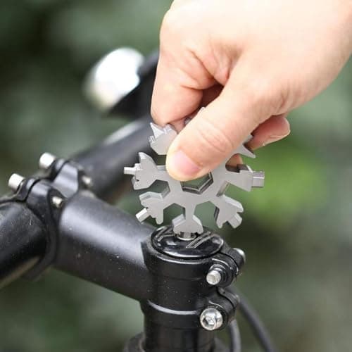 18-in-1 Snowflake Multi Tool,2 Pcs Snowflake Multitool Multitool Hex Wrench Screwdriver Allen Wrench Bottle Opener with Keyring for Outdoor Travel Camping Daily Tool — view 6
