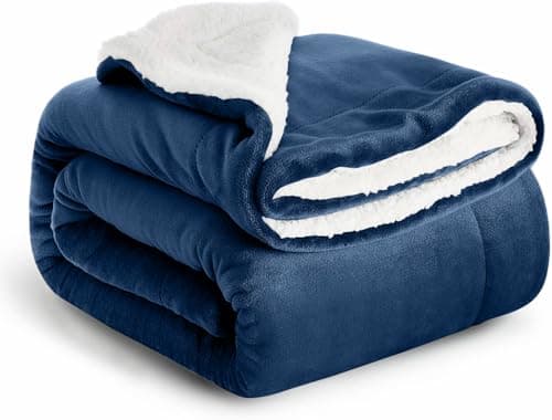 Casabella Sherpa Fleece Blanket - Blankets and Throws for Sofa Bed - Thick Warm Throw Blanket for Double Bed - Soft Fluffy Bedding, Travel Accessories - Double, Navy, 150x200cm