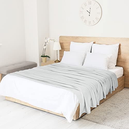 PiccoCasa Cooling Blanket Summer, Light Grey 150cm x 200cm — view 6