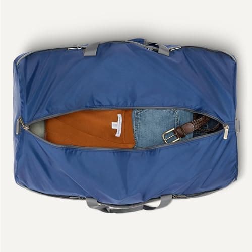 Amazon Essentials 32.4” (82.3cm) Extra Large Foldable Nylon Duffel Bag for Travel/Storage with Zipped Pockets, 9,254 Cubic Inch (150L), 22.68kg Capacity, Navy Blue (Previously Amazon Basics) — view 4