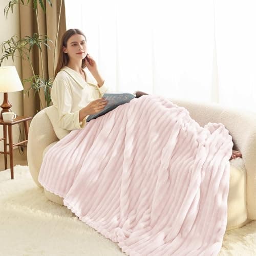 WAVVE Pink Blanket - Single Fluffy Striped Fleece Throw for Sofa, Bed, Couch, Lightweight Fuzzy Warm Decorative Throw for Women Girls, 130x150 cm — view 5