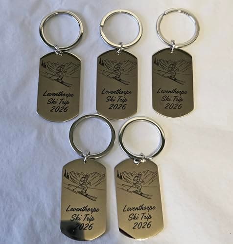 First Glass Designs Personalised Stainless Steel Skiing Keyring – Dog Tag Style Keychain with Ski Design – Gift for Skiers, Winter Sports Lovers, Ski Trips & Holidays – Add Name or Message — view 4