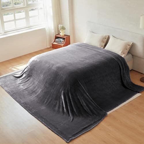 COOVA Oversized King Fleece Blanket 120x120 inches, Soft Cozy Warm Giant Extra Large 10'x10' Blanket for Bed, Sofa, Couch,Travel, Camping, California Huge Flannel Big Throw Blanket, Dark Grey — view 4