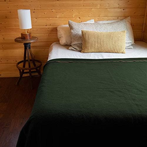 Arcturus Military Wool Blanket - 4.5 lbs, Warm, Heavy, Washable, Large 64" x 88" - Great for Camping, Outdoors, Survival & Emergency Kits (Olive Green) — view 3