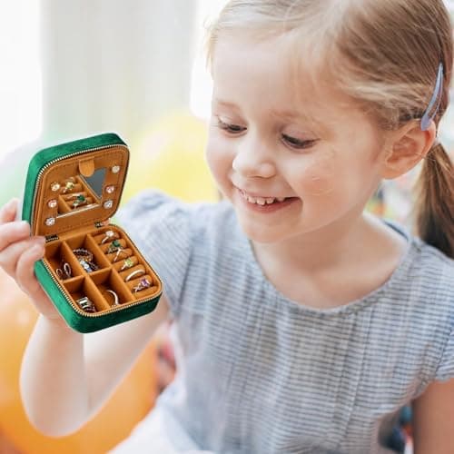 TINGN Small Travel Jewelry Case Jewelry Box Jewelry Organizer, Travel Essentials Travel Accessories for Women Girls, Christmas Gifts for Women Wife Girlfriend Mom Grandma Letter M — view 5