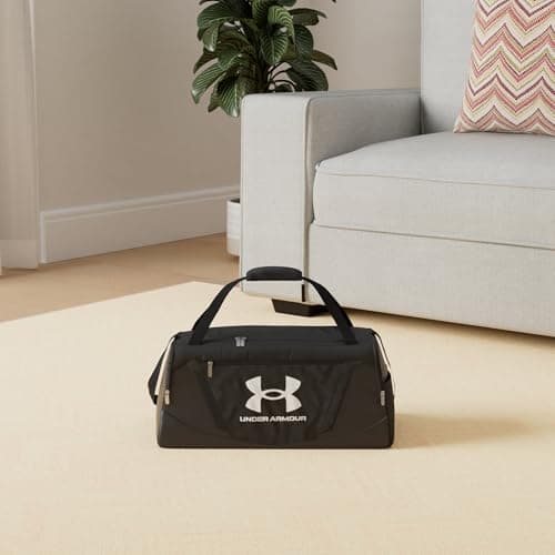 Under Armour Unisex UA Undeniable 5.0 Duffle, Water Repellent Gym Duffle Bag with Multiple Organisation Pockets, Holdall for the Gym, Travel, Outdoor Sports, and More — view 3