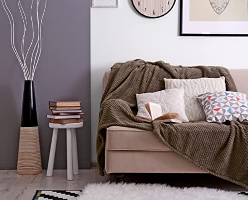 Bear & Panda Waffle Flannel Fleece Mink Throw - Sofa/Bedspread/travel Blankets – Honeycomb Super Soft, light-weighted, Warm, Cosy Large Size Single, Double, King - Chocolate King (200x240cm) — view 5
