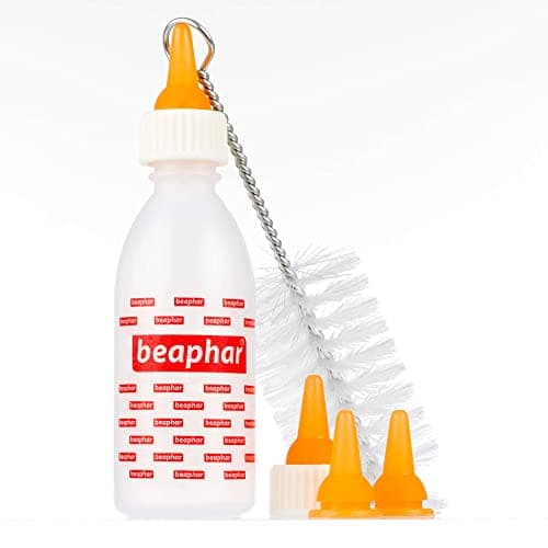 Beaphar - Lactol Feeding Set - Use with Animal Milk Replacer – Ideal To Feed & Hand-Rear Newborn, Orphaned & Weaning Kittens, Puppies & Small Animals - Contains 1 Bottle, 6 Teats & 1 Cleaning Brush — view 2