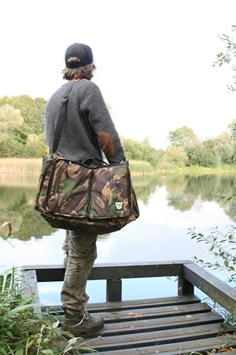 Carp On - Fishing Tackle Luggage 600D CAMO Carryall (52 x 30 x 33cm) - for Carrying All Your Fishing Equipment and Accessories - Use on The Riverside or Bank [27-2110C] — view 3