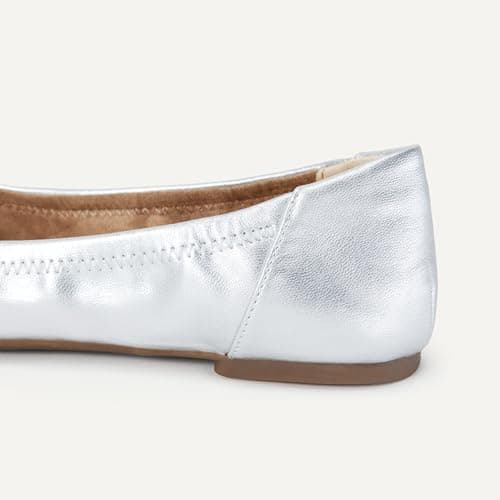 Amazon Essentials Women's Belice Ballet Flat, Silver, 4.5 UK Wide — view 5