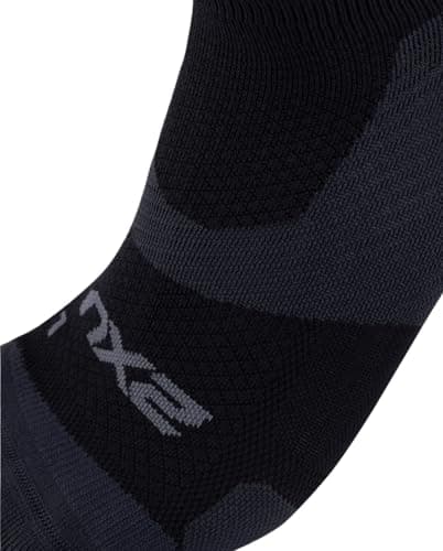2XU Unisex's Vectr Light Cushion No Show Socks, Black/Titanium, M — view 4