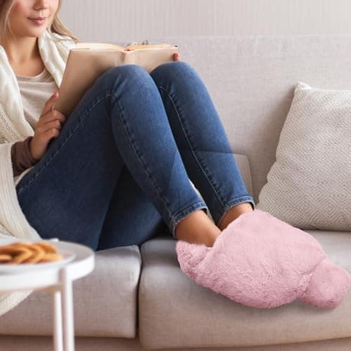 Reusable 2L Hot Water Bottle with Faux Rabbit Fur Foot Warmer Cover – Soft Plush Sleeve for Women Men, Relieves Cold Feet and Aches, Ideal for Winter, Bedtime, and Office Use (Pink) — view 6