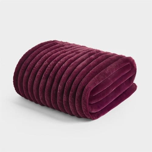 OHS Faux Ribbed Fleece Throw Blanket for Sofa, Soft Cosy Warm Winter Thick Fleece Blanket Over Bed Decorative Fluffy Single Bed Throws Gifts for Women Girls, Burgundy - 125 x 150cm