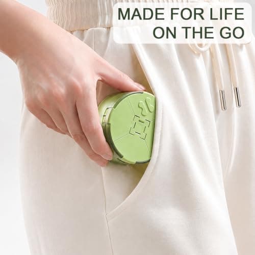 Pill Organiser with Tablet Cutter 4 Compartment Travel Pillbox Silicone Cup — view 5