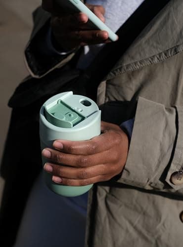 Joseph Joseph Sipp Travel Mug, Hygienic, Leakproof Reusable Mug, Coffee & Tea Cup with Lid - 340 ml (12 fl. oz) - Green — view 4
