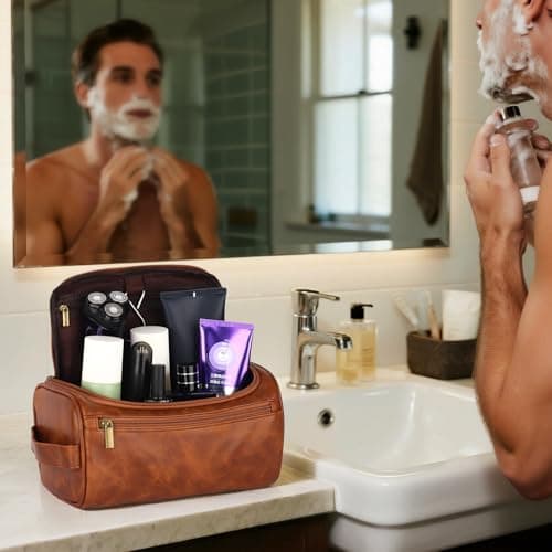 CGFN Mens Toiletry Bags,Personalised Gifts for Men,Personalised PU Leather Mens Wash Bag with Initial Hanging Toiletry Bag Xmas Birthday Gifts (Initial-T, Reddish Brown) — view 6