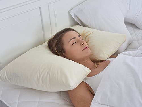 Lancashire Textiles Unique The inset Neck/ Shoulder Spine Alignment Side Sleeper Pillow with Cream Cover