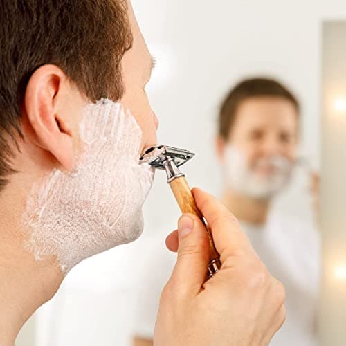 WALDWIND Olive Wood Safety Razor with 10 Razor Blades Includes E-Book Plastic-Free Zero Waste Wet Razor for Men and Women Closed Comb Sustainable Safety Razor — view 6