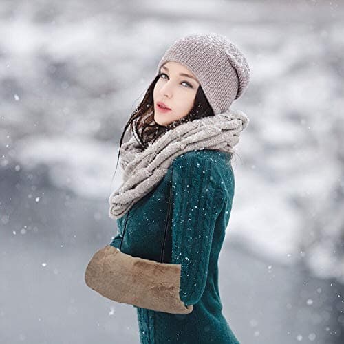 SwirlColor Handmuff, Faux Fur Hand Muff Strap Pocket Design Khaki Hand Warmer for Women 1pcs, with Transparent Hook 1pcs (Khaki) — view 2