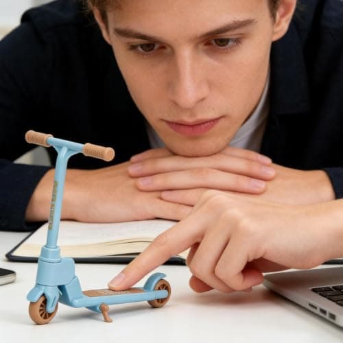 Zeyaoaea Finger Scooter Foldable Two Wheel Gadget — view 2