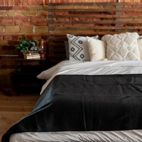 Arcturus Military Wool Blanket - 4.5 lbs, Warm, Heavy, Washable, Large 64" x 88" - Great for Camping, Outdoors, Survival & Emergency Kits (Charcoal Gray) — view 3