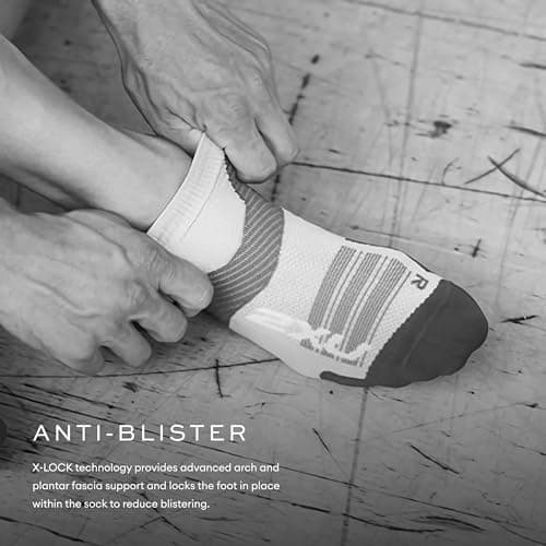 2XU Unisex's Vectr Light Cushion No Show Socks, Black/Titanium, M — view 5