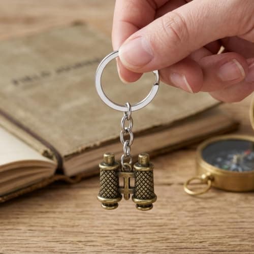 Gauelne Binoculars Keyring – Telescope Keychain Bag Charms for Women with Mini Binoculars Pendant, Tool Key Rings Charm Gifts for Travel Lovers, Friends, Famliy — view 3