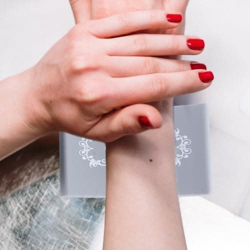 Nail Hand Pillow Silicone U Shaped Manicure Wrist Rest for Hands — view 4