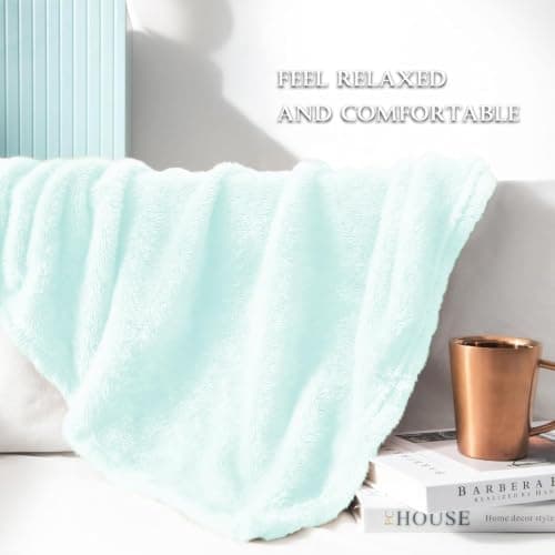 Exclusivo Mezcla Large Plush Fleece Blanket for Sofa Couch, Mint Green — view 3