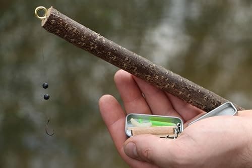 Mini Survival Tin - Pocket-sized tin, loaded with an impressive amount of outdoor survival essentials. UK-made. — view 4