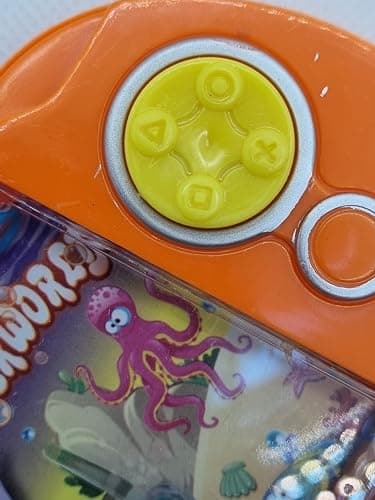Travel Water Game Handheld Miniture Water Toss Ring Aqua Ring Game Ideal Road Trip Entertainment Great For Stress & Anxiety Relief Easy to Store Away (ONE RANDOM COLOUR GAME) — view 5