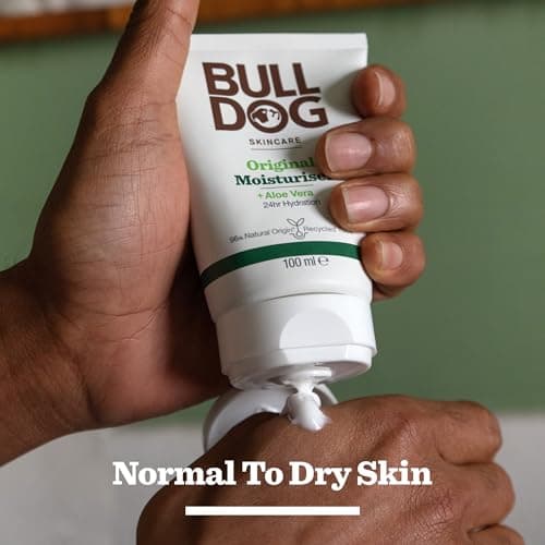 Bulldog Skincare - GiftSet for Men - Mens Grooming giftset - Original Grooming Kit - It includes Original Face Moisturiser, Face Wash and Shower Gel — view 3
