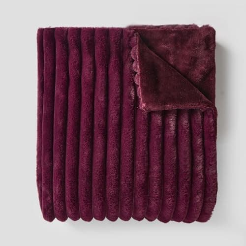 OHS Faux Ribbed Fleece Throw Blanket for Sofa, Soft Cosy Warm Winter Thick Fleece Blanket Over Bed Decorative Fluffy Single Bed Throws Gifts for Women Girls, Burgundy - 125 x 150cm — view 4