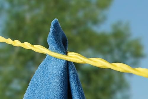 Coghlan's Unisex Adult C0433 Pegless Bungee Clothesline - Yellow, One Size — view 2