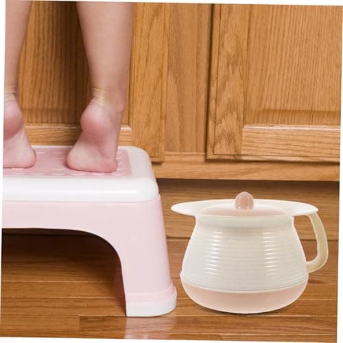 GAROZATION Boy Girl Urine Pail Plastic Portable Home Spittoon Lid Bedside Boys and Girls Chamber Pot Urine Bucket for Camping Travel Potty Toilet — view 5