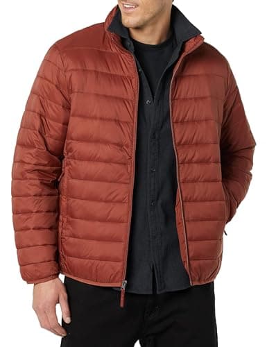 Amazon Essentials Men's Packable Lightweight Water-Resistant Puffer Jacket (Available in Big & Tall), Earth Red, S — view 4